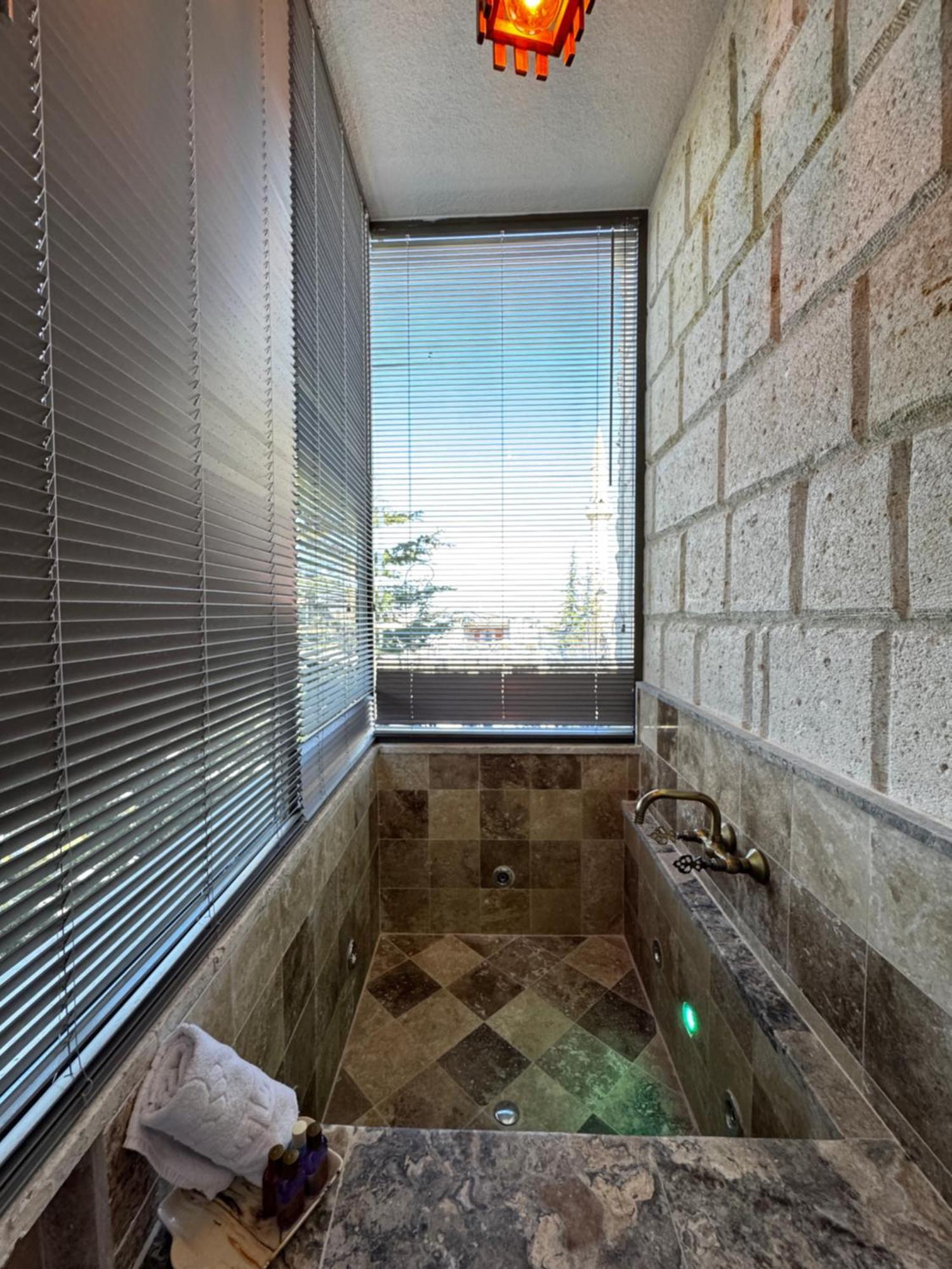 Canela Cave Hotel - Cappadocia Çavuşin Zewnętrze zdjęcie